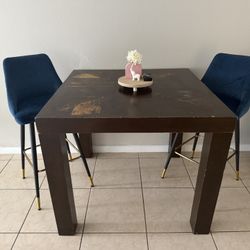 Dining Table W/ Chairs 