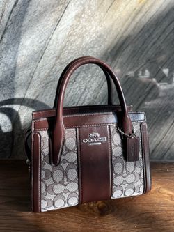COACH Andrea Carryall Bag In Signature Jacquard CT766 Silver/Oak/Maple