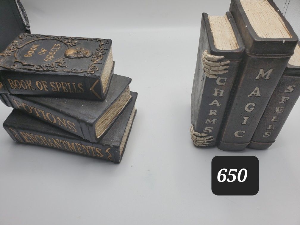 Spellbook Book Ends