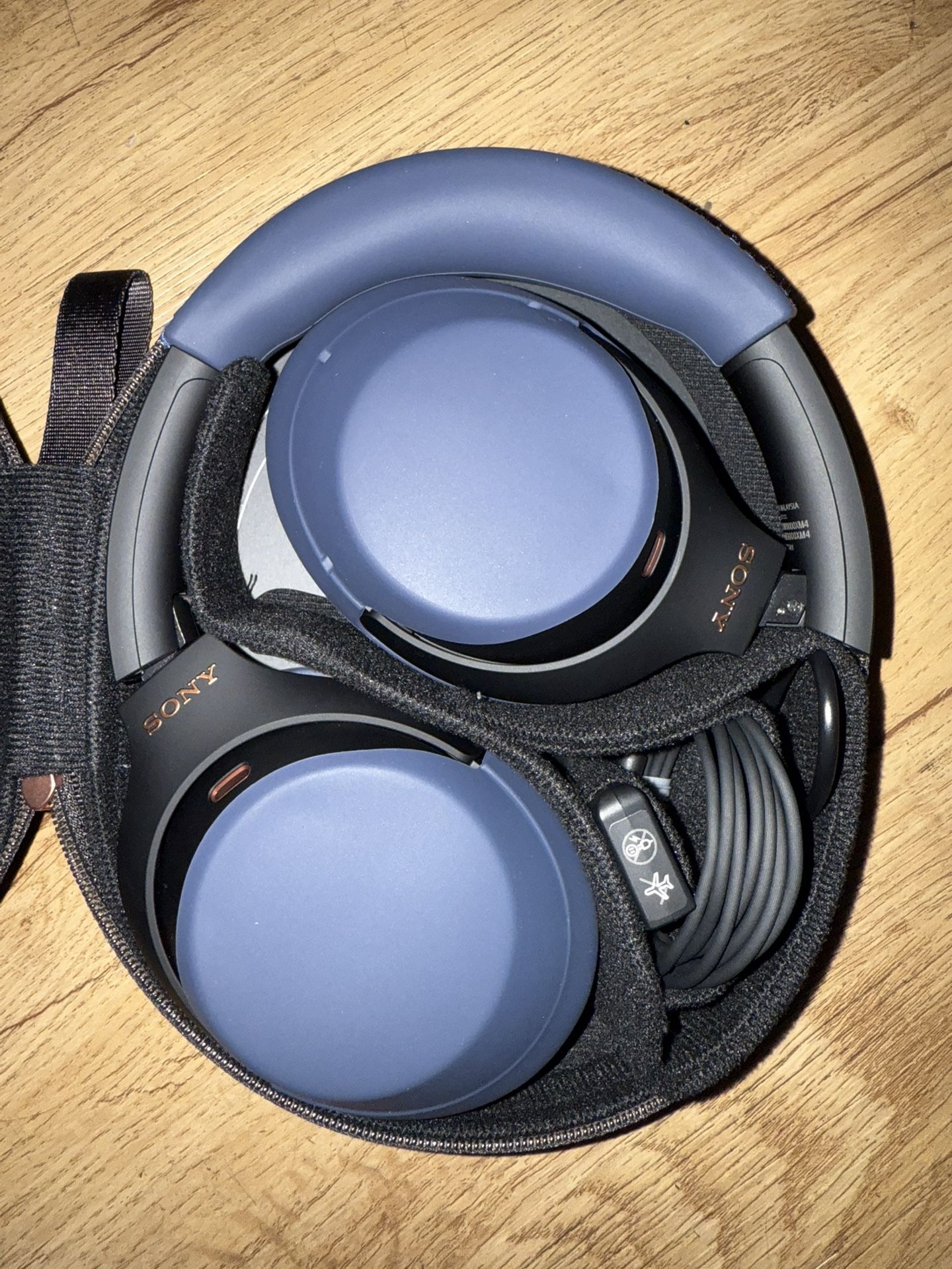 Sony XM4
