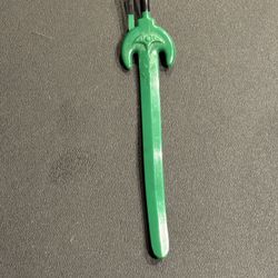 Vintage 1982 Masters of the Universe Tri-Klops Green Sword Weapon He-Man MOTU, about 4 1/4 inches long, Good Condition