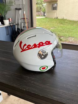 Vespa Open-Face Helmet with Visor