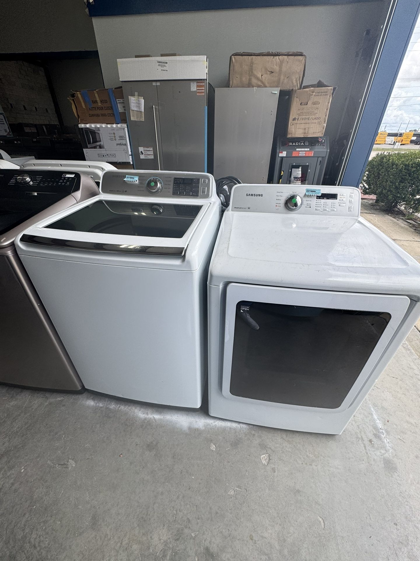 Washer And Dryer 