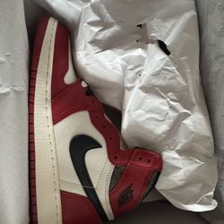 Nike Air Jordan Retro 1 Chicago Lost And Found Gs