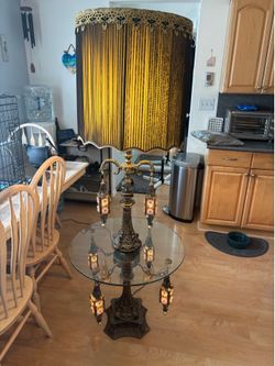 Vintage 1960’s Loevsky & Loevsky Hollywood Regency Table With Lamp