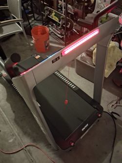 Asuna 7750 treadmill
