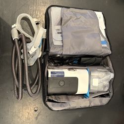 ResMed AirSense 11 AutoSet CPAP Machine – Complete Kit – Mask, Hose, Power Supply, Case