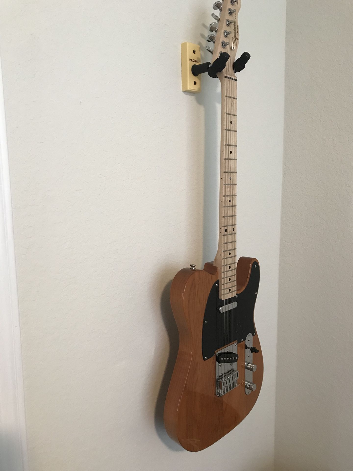 Fender Squire Telecaster Electric Guitar with amp