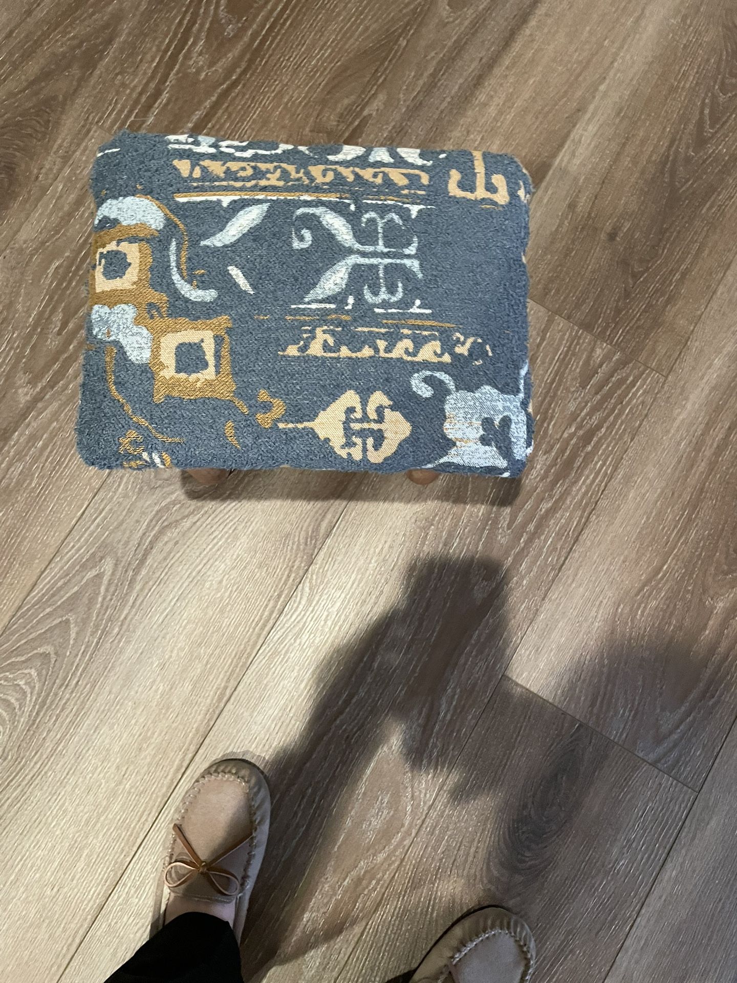Extra Small Stool