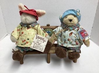 Vanderbear “Take A Hike” Vintage 