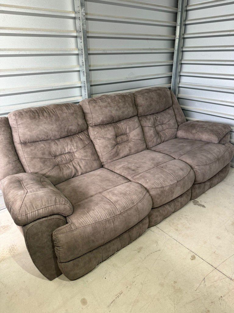 Brown Couch (Clean And Pet Free)