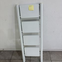 White 4-step Ladder New 