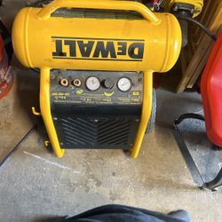 dewalt air compressor 