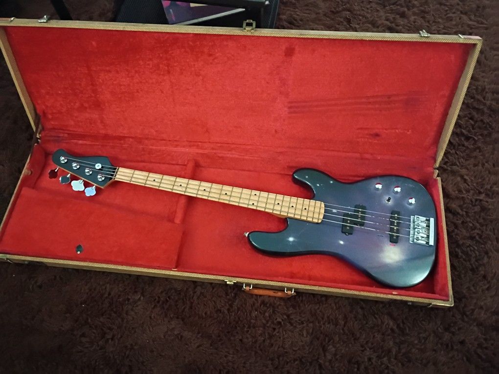 Vintage Kramer Bass 