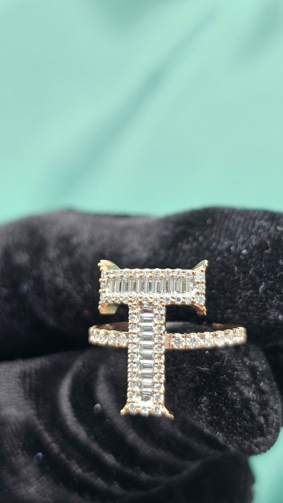 INTIAL "T" VVS D MOISSANITE ROSEGOLD OVER 925 STERLING SILVER