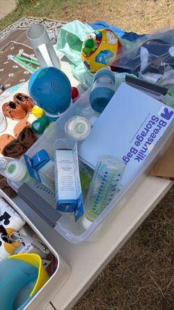Baby bottles and Breast Milk bags