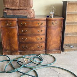 Free Dresser Furniture 