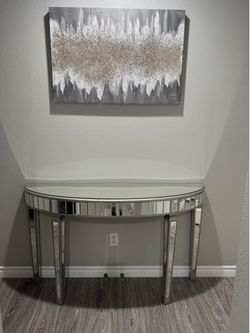 Entry mirror table