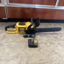 Dewalt 16” Electric Chainsaw with Charger DCS670