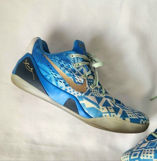 Nike Kobe Bryant EM Low Hyper Cobalt Blue Multicolor 2014 646701