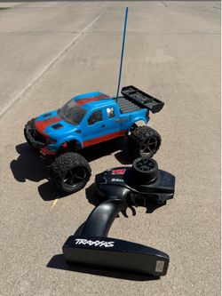 Traxxas mini e-revo