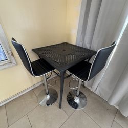 Patio Table with Chairs