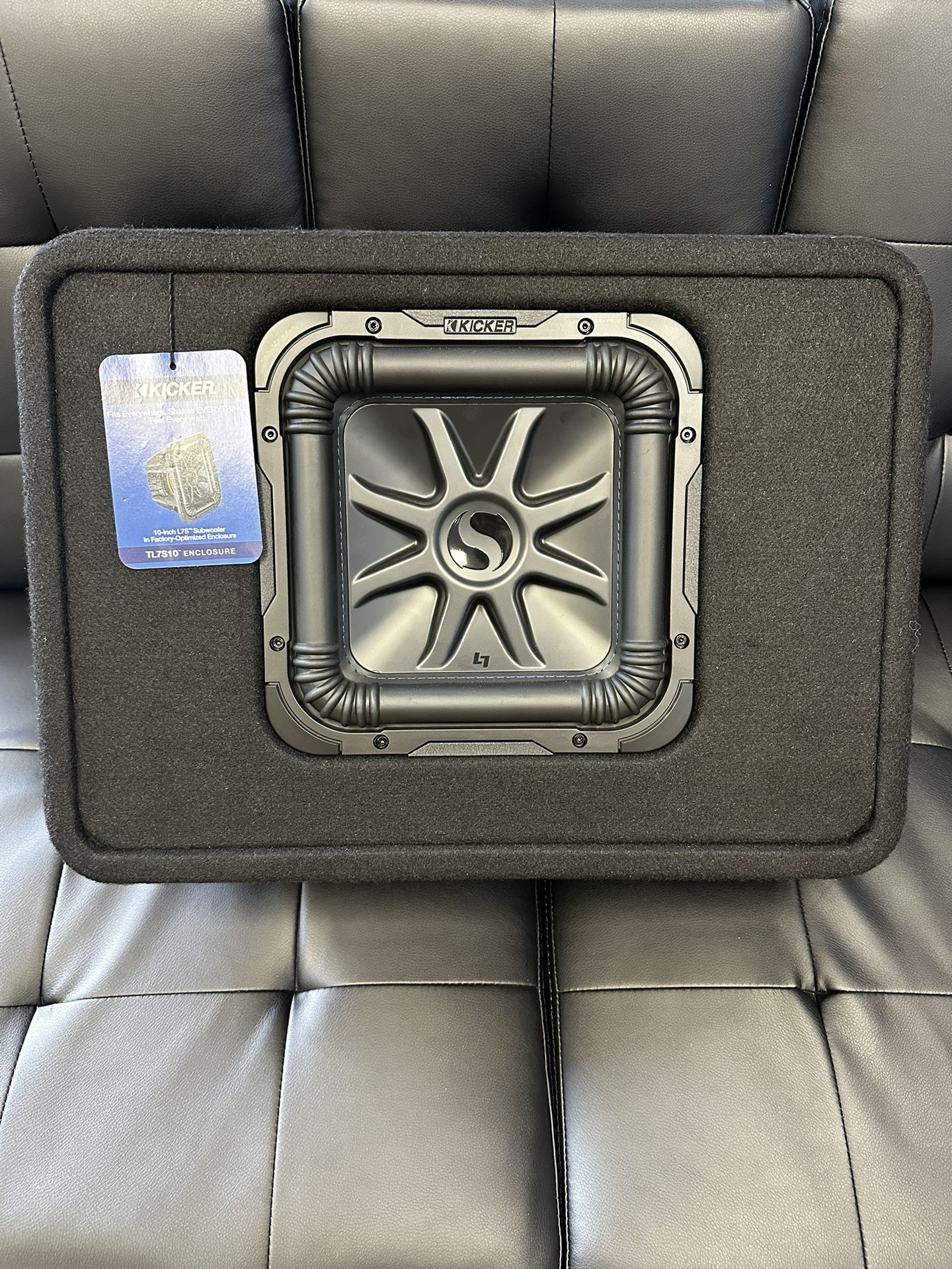 Kicker Single 10" L7S Enclosure