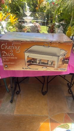 A used Tramontina Chafing Dish premium 18/10 stainless steel 9Qt/8.5L