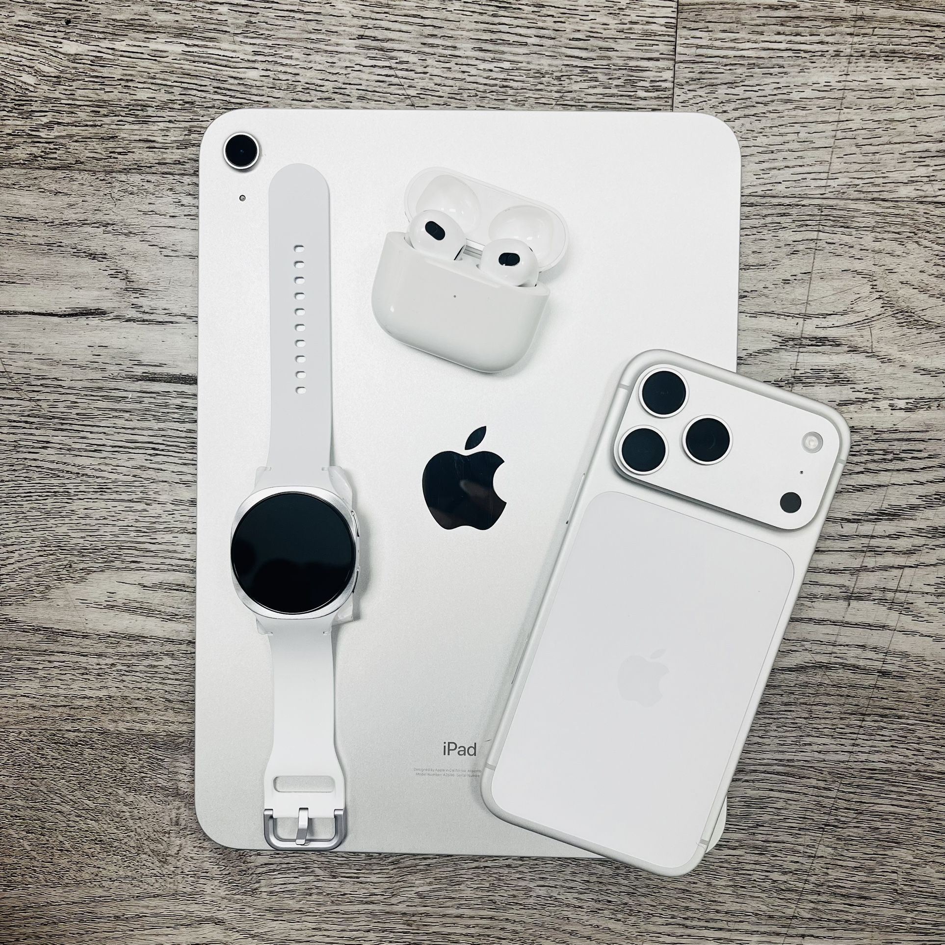 Silver 17 Pro Max Unlocked