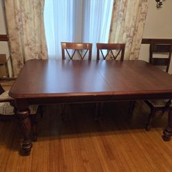 Dinning Room Table
