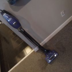 Shark  Rocket. Deluxe Pro. With. Edge Cleaner Works Great 