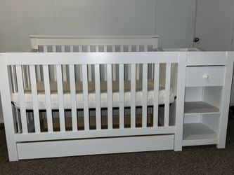 White baby crib