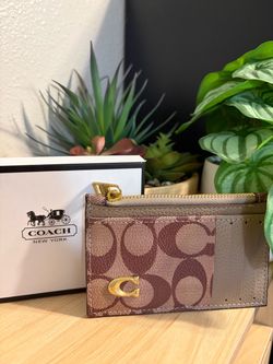 Brown Coach cardholder