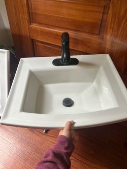 Top mount sinks