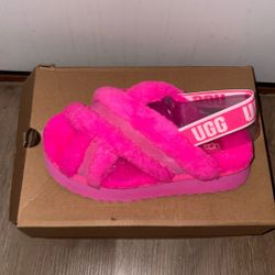 Ugg Slides