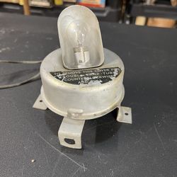 Vintage 1946 to1954Pontiac/Chevy Under Hood Extendable Light.” works”