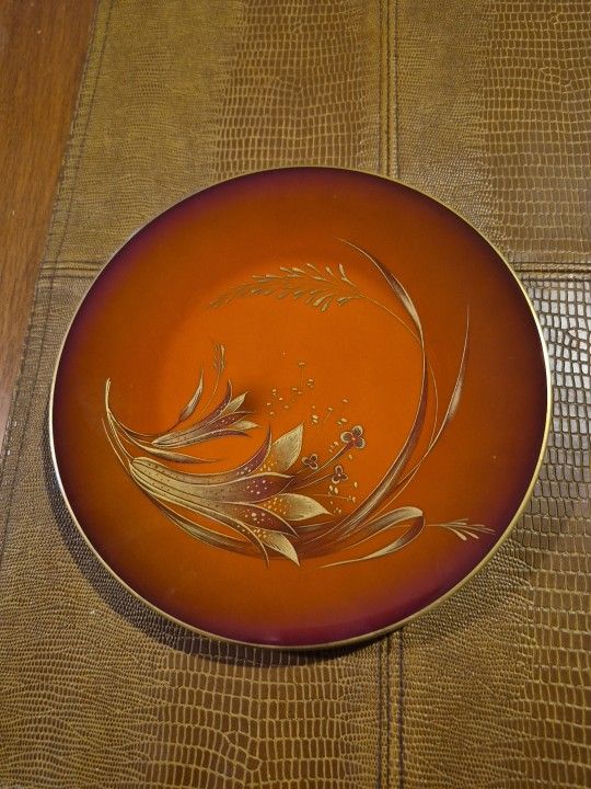 Vintage H&C Heinrich SELB BAVARIAN EIGHT INCH DINNER PLATE
