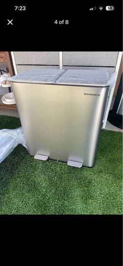 Trash can