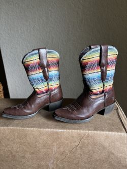 Ariat Kids Boots (Size 3)