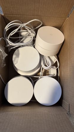Google WiFi Router And Points