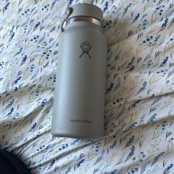 32 Ounce Hydro Flask