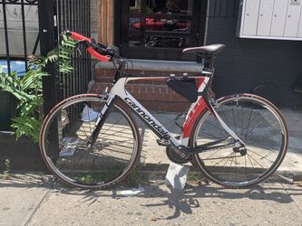 Cannondale slice road bicycle