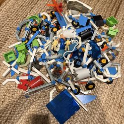 Lot of VTG 1980s Fisher Price Construx Mixed Random Pieces.