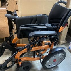 foldable electric wheelchair, carrying up to 330 pounds ‼️ not include batteri‼️