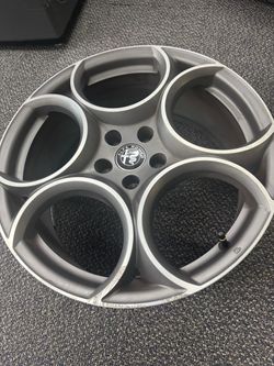 Alfa Romeo rims tires free