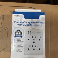 6-Outlet Surge Tap, 2 USB Ports (2.4A), 540 Joules Surge Protector, White