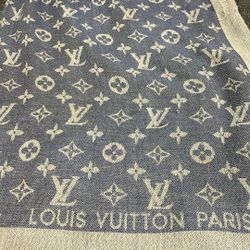 Louis Vuitton Scarf