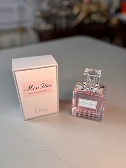 Miss Dior Blooming Bouquet