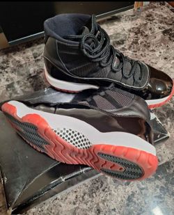 Air Jordan 11 Retro "Bred Size 10