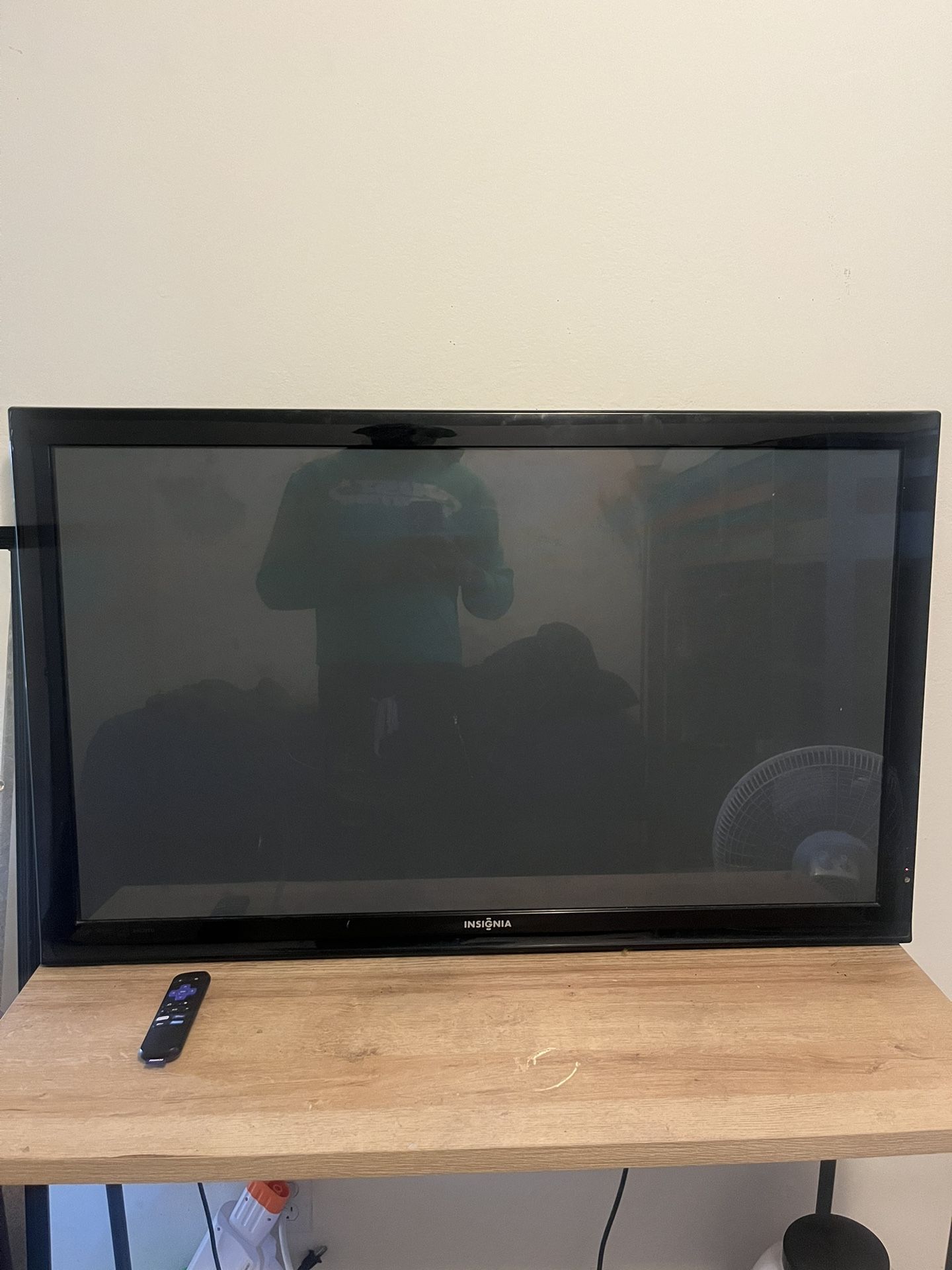 Flat Screen TV: Insignia